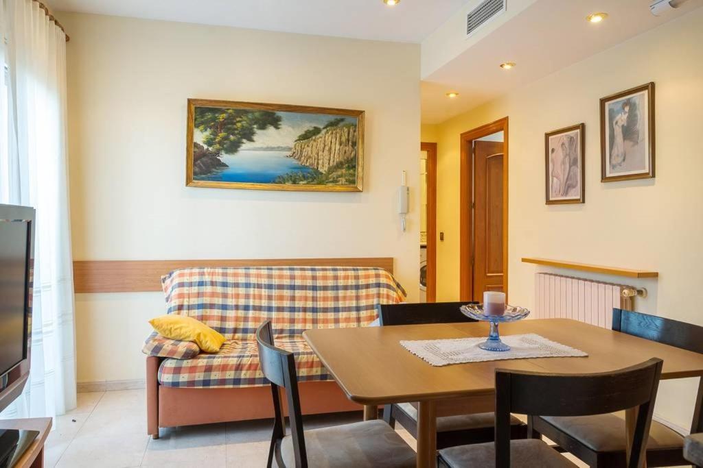 Ca La Rosa Apartment ตอร์โรเอยา เด มอนต์กรี ภายนอก รูปภาพ